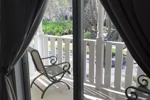 2977 E Community Dr, Jupiter, FL 33458 - Photo 11