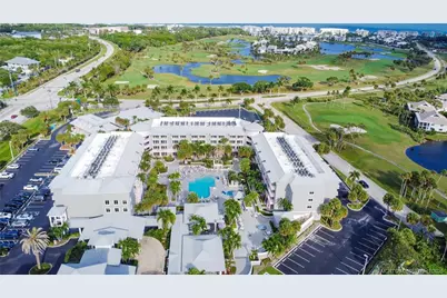245 NE Macarthur Boulevard #12, Stuart, FL 34996 - Photo 43