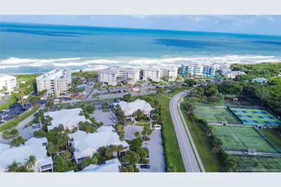 245 NE Macarthur Boulevard #12, Stuart, FL 34996 - Photo 35