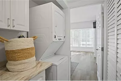 245 NE Macarthur Boulevard #12, Stuart, FL 34996 - Photo 17