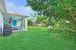 1925 SW Sylvester Ln, Port Saint Lucie, FL 34984 - Photo 9