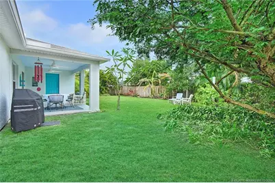 1925 SW Sylvester Lane, Port Saint Lucie, FL 34984 - Photo 9