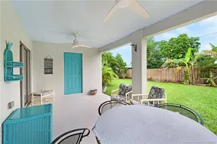 1925 SW Sylvester Ln, Port Saint Lucie, FL 34984 - Photo 7