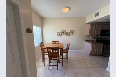 4210 Gator Trace Avenue #B, Fort Pierce, FL 34982 - Photo 5