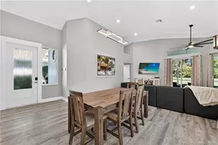 2211 NW Seagrass Dr, Palm City, FL 34990 - Photo 3