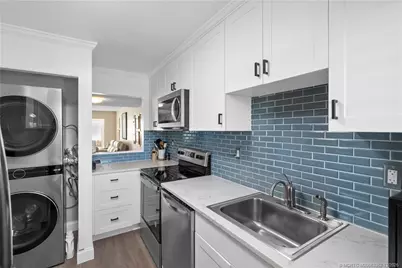 5313 SE Miles Grant Road #K209, Stuart, FL 34997 - Photo 13