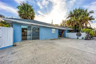 11005 S Indian River Dr, Fort Pierce, FL 34982 - Photo 33