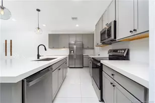 668 NE Waters Edge Ln, Port Saint Lucie, FL 34983 - Photo 17