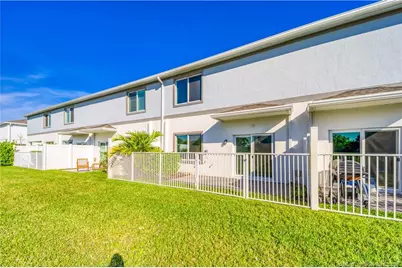 668 NE Waters Edge Lane, Port Saint Lucie, FL 34983 - Photo 33