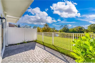 668 NE Waters Edge Lane, Port Saint Lucie, FL 34983 - Photo 17