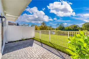 668 NE Waters Edge Ln, Port Saint Lucie, FL 34983 - Photo 17