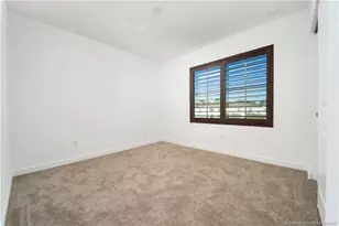 668 NE Waters Edge Ln, Port Saint Lucie, FL 34983 - Photo 13