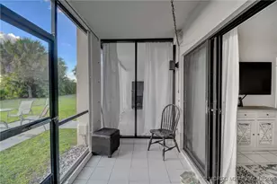 1701 Presidential Way, West Palm Beach, FL 33401 - Photo 33