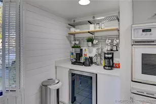 1701 Presidential Way, West Palm Beach, FL 33401 - Photo 11