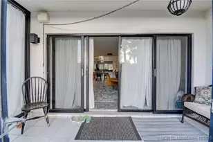 1701 Presidential Way, West Palm Beach, FL 33401 - Photo 31