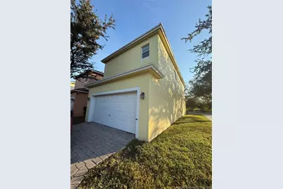 2401 SE Ruskin Drive, Port Saint Lucie, FL 34952 - Photo 5