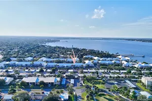 175 SE Saint Lucie Blvd, Stuart, FL 34996 - Photo 35