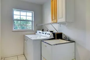 724 SE Michaels Ct, Stuart, FL 34996 - Photo 13