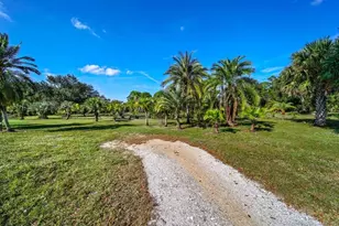 5601 SW Sunshine Farms Way, Palm City, FL 34990 - Photo 51