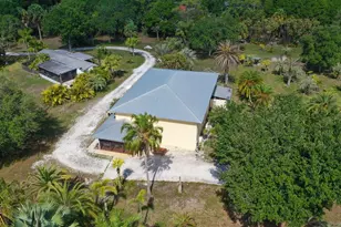 5601 SW Sunshine Farms Way, Palm City, FL 34990 - Photo 57