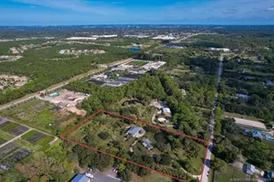 5601 SW Sunshine Farms Way, Palm City, FL 34990 - Photo 3