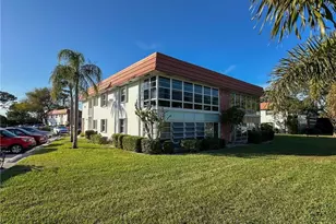 2600 SE Ocean Blvd, Stuart, FL 34996 - Photo 5