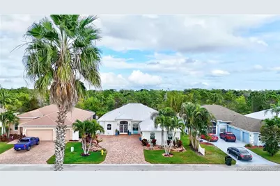 443 NW Sunflower Place, Jensen Beach, FL 34957 - Photo 47