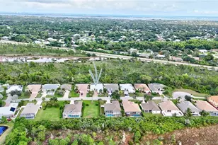 443 NW Sunflower Pl, Jensen Beach, FL 34957 - Photo 53