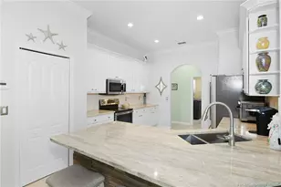 443 NW Sunflower Pl, Jensen Beach, FL 34957 - Photo 15