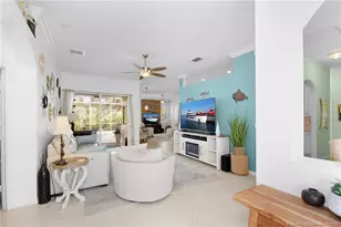 443 NW Sunflower Pl, Jensen Beach, FL 34957 - Photo 5