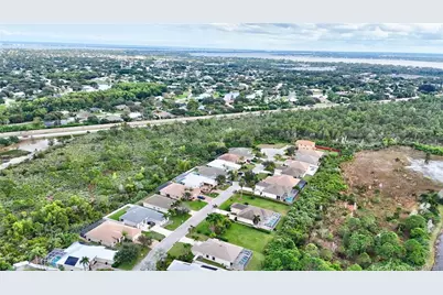 443 NW Sunflower Place, Jensen Beach, FL 34957 - Photo 57