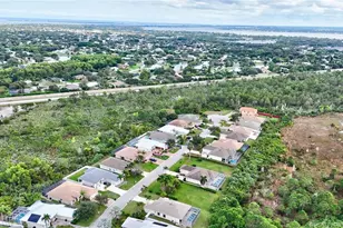 443 NW Sunflower Pl, Jensen Beach, FL 34957 - Photo 57