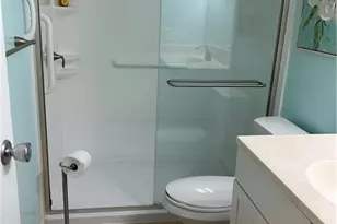 2950 SE Ocean Blvd, Stuart, FL 34996 - Photo 11