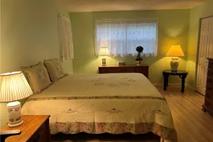 2950 SE Ocean Blvd, Stuart, FL 34996 - Photo 9