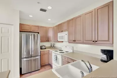 5799 NE Island Cove Way #1404, Stuart, FL 34996 - Photo 17