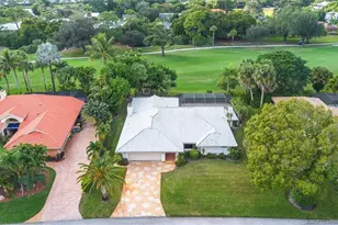 3181 SE Fairway W, Stuart, FL 34997 - Photo 3