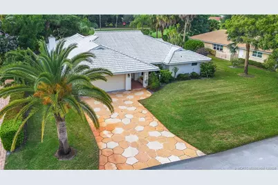 3181 SE Fairway W, Stuart, FL 34997 - Photo 13