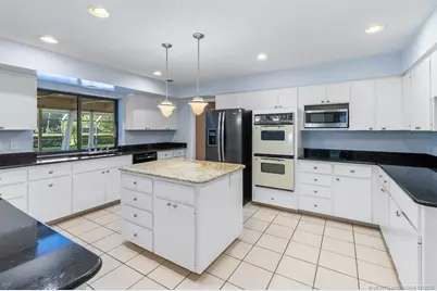 3181 SE Fairway W, Stuart, FL 34997 - Photo 31