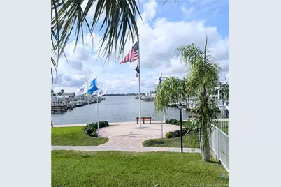 438 Nettles Boulevard, Jensen Beach, FL 34957 - Photo 19