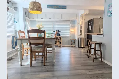 438 Nettles Boulevard, Jensen Beach, FL 34957 - Photo 5