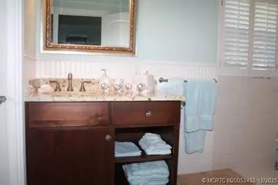513 Gunwale Lane, Longboat Key, FL 34228 - Photo 29