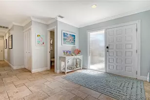 513 Gunwale Ln, Longboat Key, FL 34228 - Photo 5