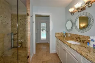 513 Gunwale Ln, Longboat Key, FL 34228 - Photo 25