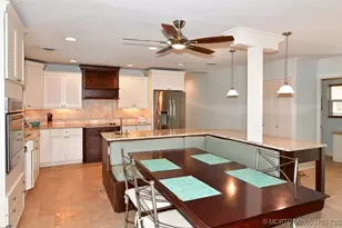 513 Gunwale Ln, Longboat Key, FL 34228 - Photo 7