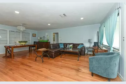 817 SW Saint Lucie Crescent, Stuart, FL 34994 - Photo 9