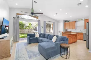 3141 SW Porpoise Cir, Stuart, FL 34997 - Photo 5