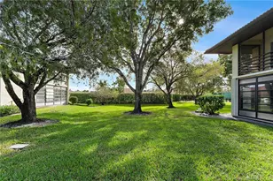 511 SW South River Dr, Stuart, FL 34997 - Photo 35