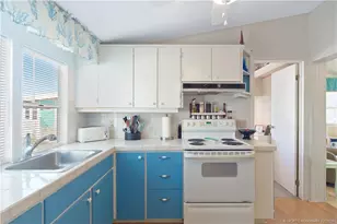 10725 S Ocean Dr, Jensen Beach, FL 34957 - Photo 7