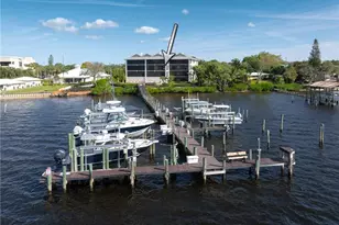 415 NW North River Dr, Stuart, FL 34994 - Photo 7