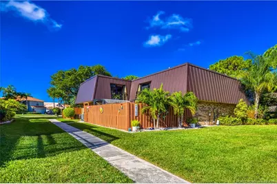 6105 SE Windsong Lane, Stuart, FL 34997 - Photo 17